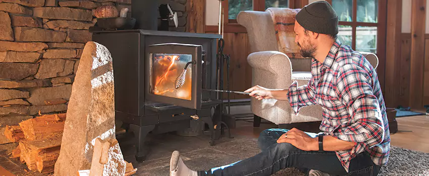 Fireplace Chimney Maintenance in Evanston, Illinois